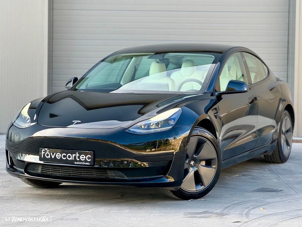 Tesla Model 3 Standard Range Plus RWD - 2