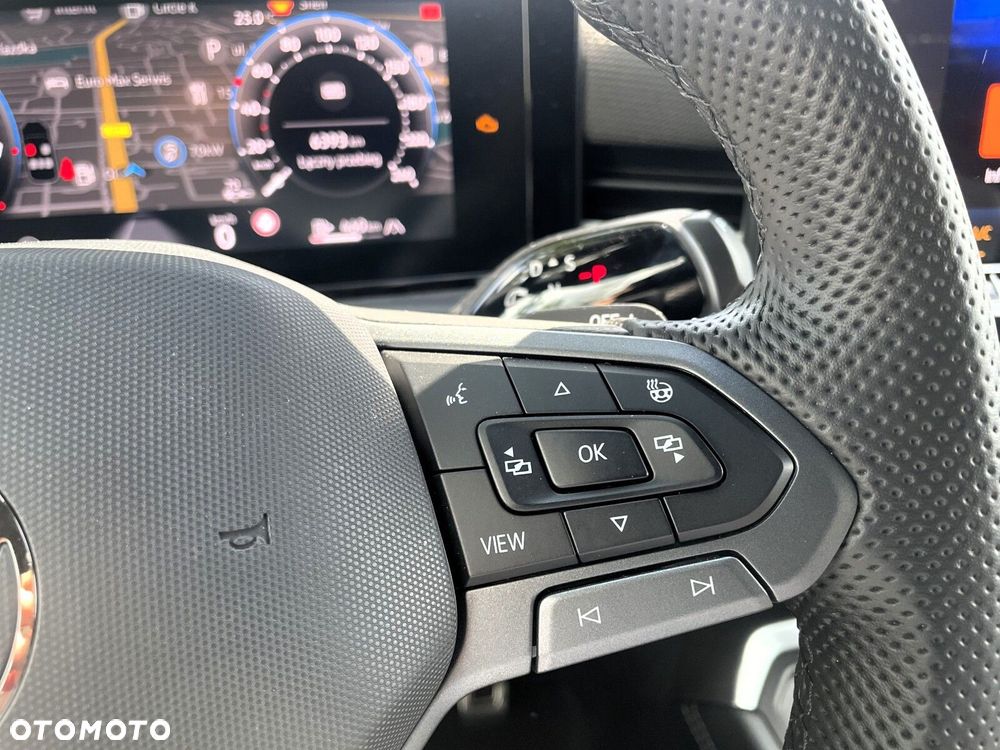 Volkswagen T-Roc 1.5 eTSI R-Line DSG - 18