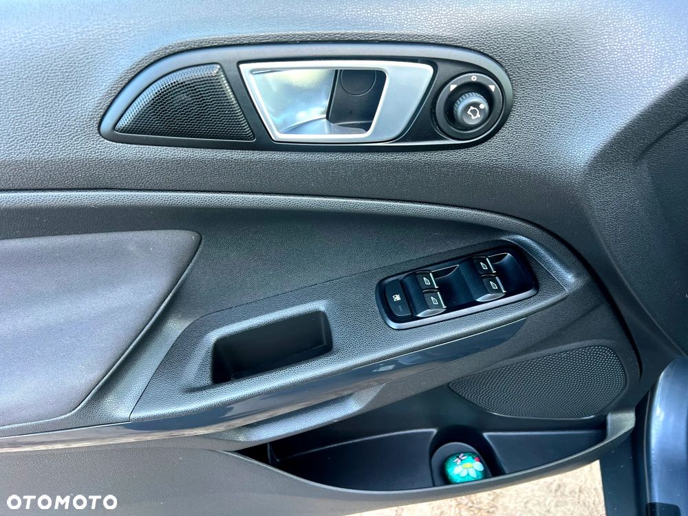 Ford EcoSport 1.0 EcoBoost TREND - 12