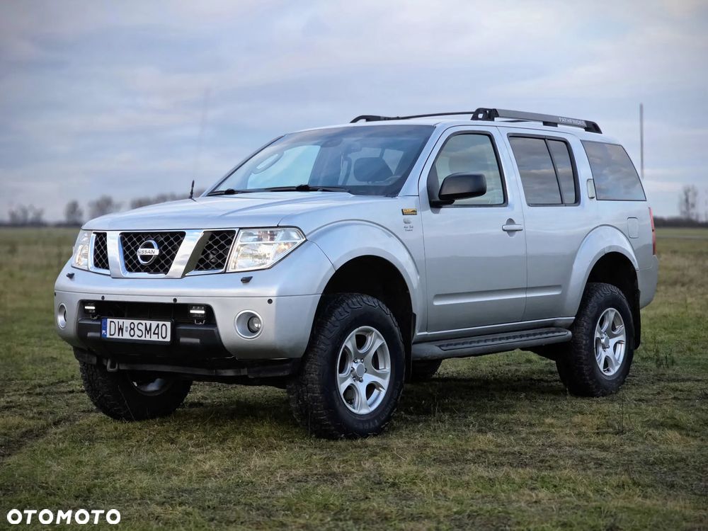Nissan Pathfinder - 3