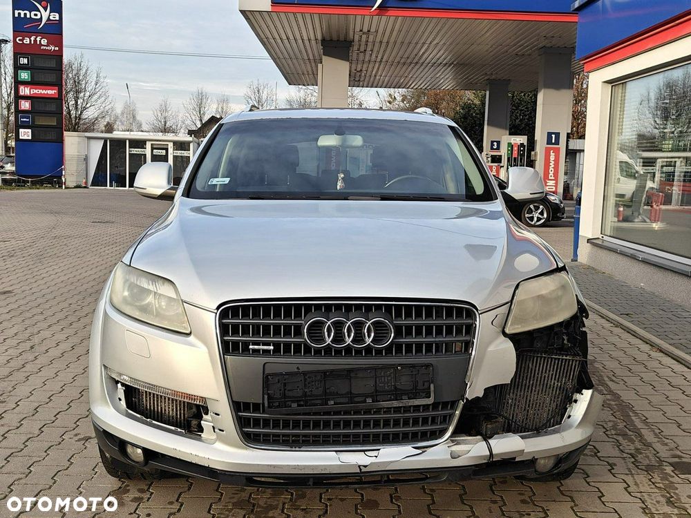 Audi Q7 - 2