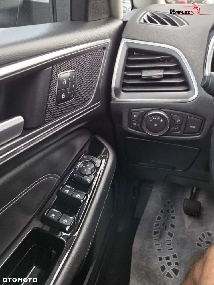 Ford S-Max - 26
