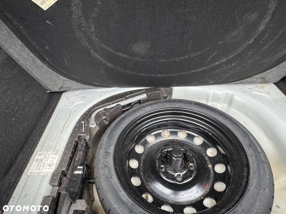 Seat Leon 1.6 TDI Style - 17