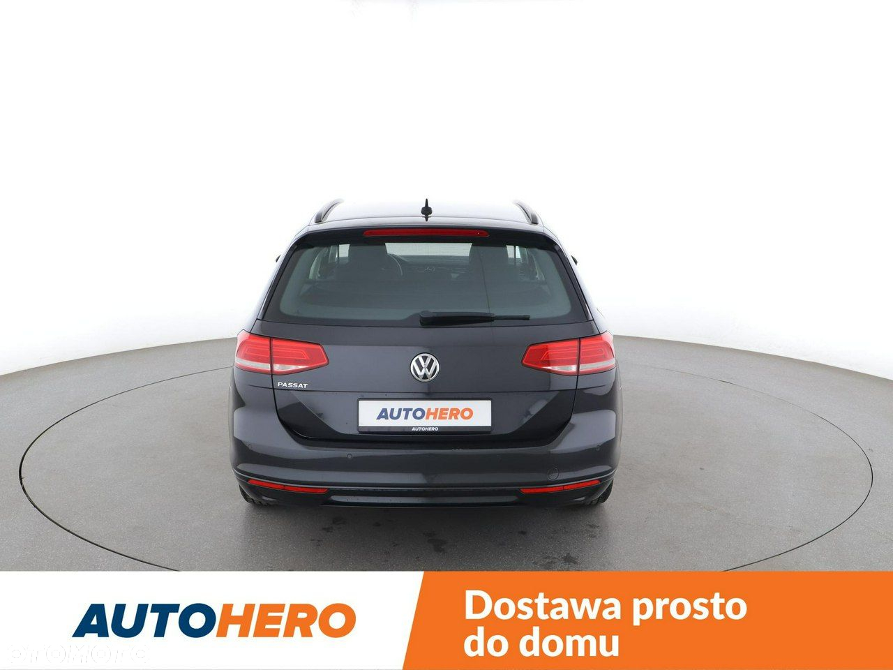 Volkswagen Passat 2.0 TDI BMT Trendline - 6