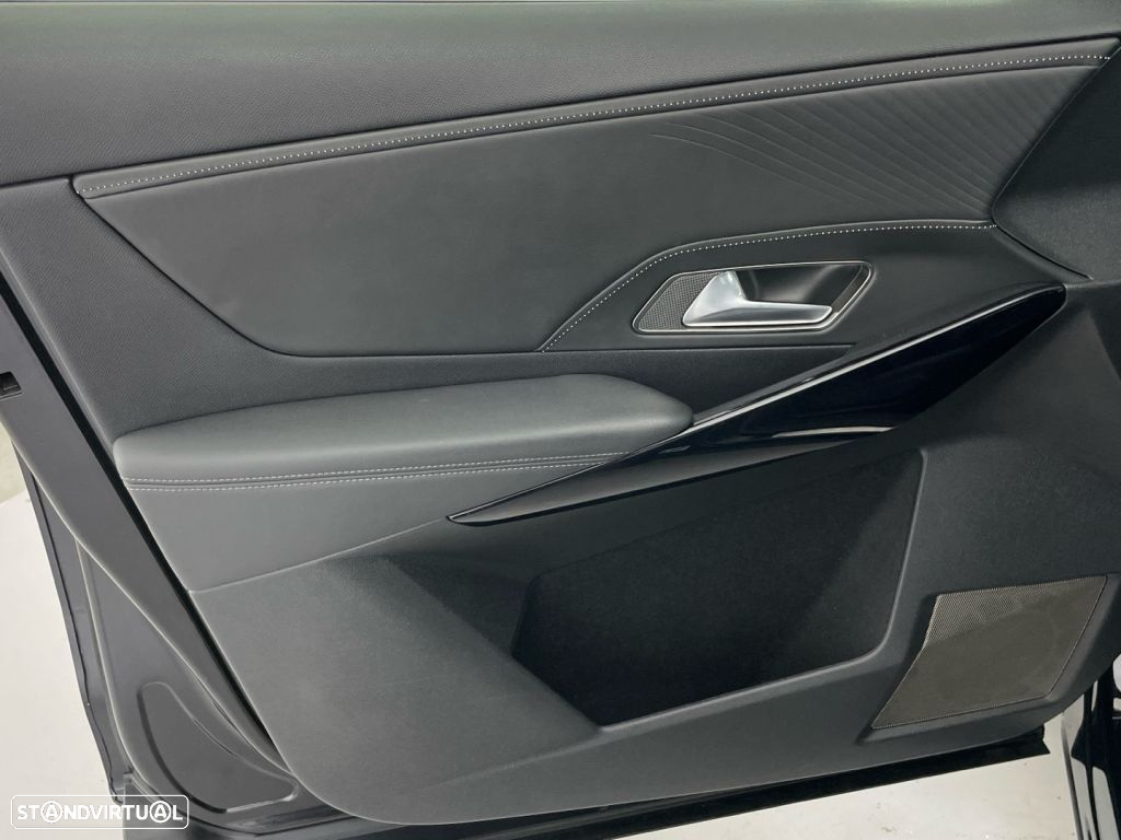 DS DS7 Crossback E-Tense Performance Line EAT8 - 18