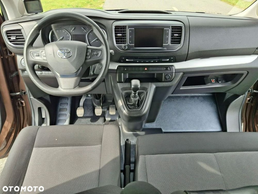 Toyota ProAce - 10