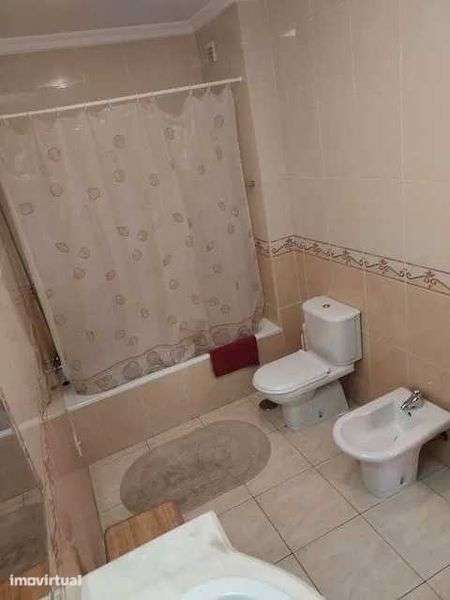 Apartamento T1 com boas areas perto de praia faculdade e aeroporto - Grande imagem: 3/4