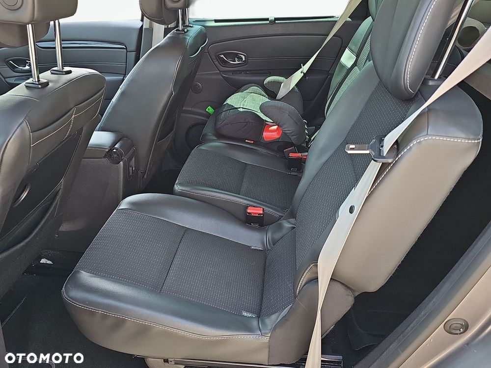Renault Scenic 1.5 dCi Bose EDition EDC - 29
