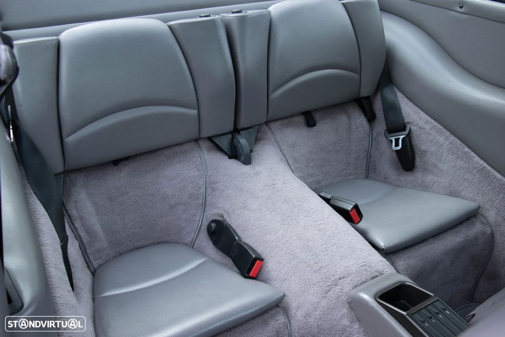 Porsche 911 (993) Coupé 3.6 Carrera 2 - 31