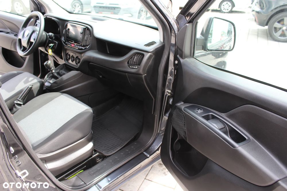 Fiat Doblo - 29