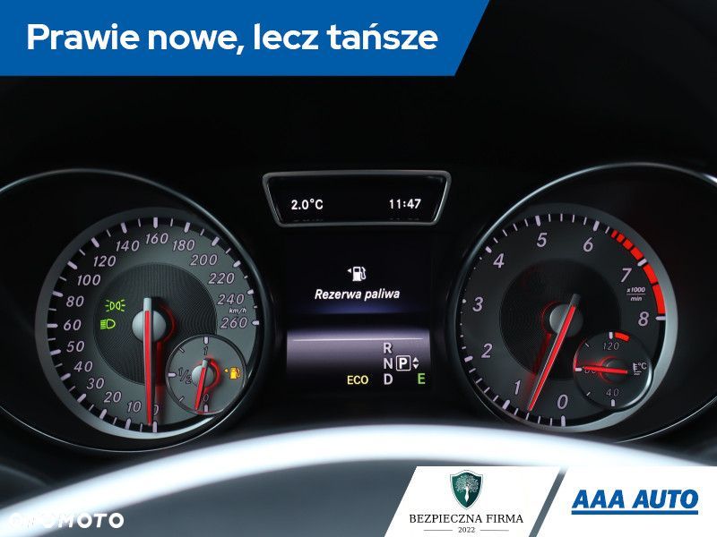 Mercedes-Benz GLA - 13