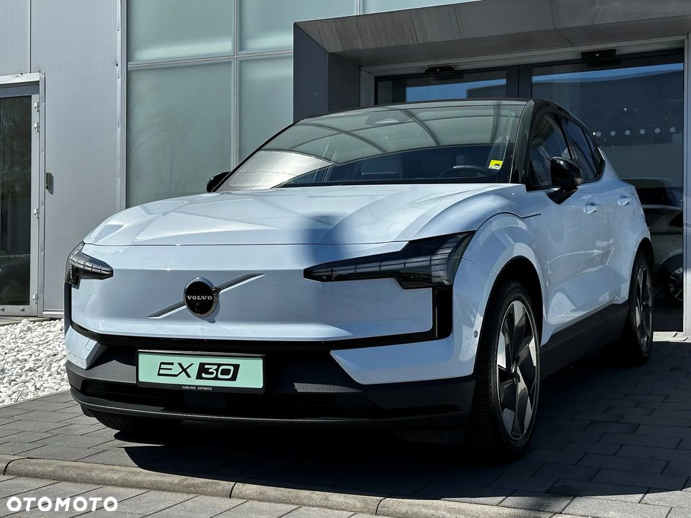 Volvo EX30 69kWh Single Motor Long Range Ultra - 4