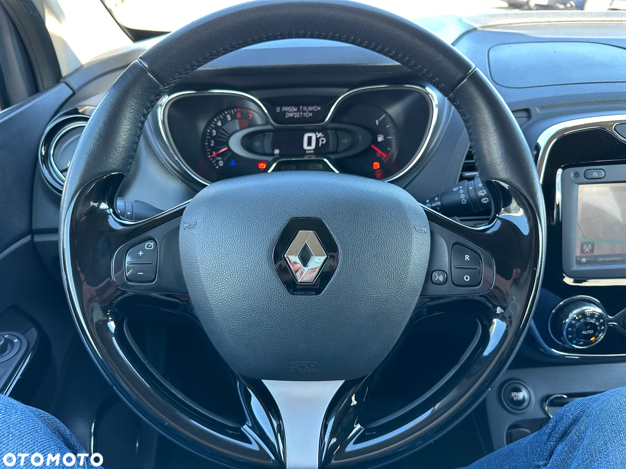 Renault Captur 1.2 Energy TCe Limited EDC - 12