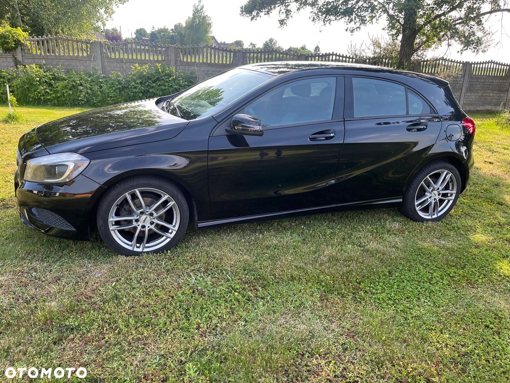 Mercedes-Benz Klasa A 200 (BlueEFFICIENCY) - 4