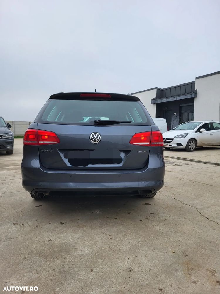 Volkswagen Passat Variant 1.6 TDI BlueMotion - 13