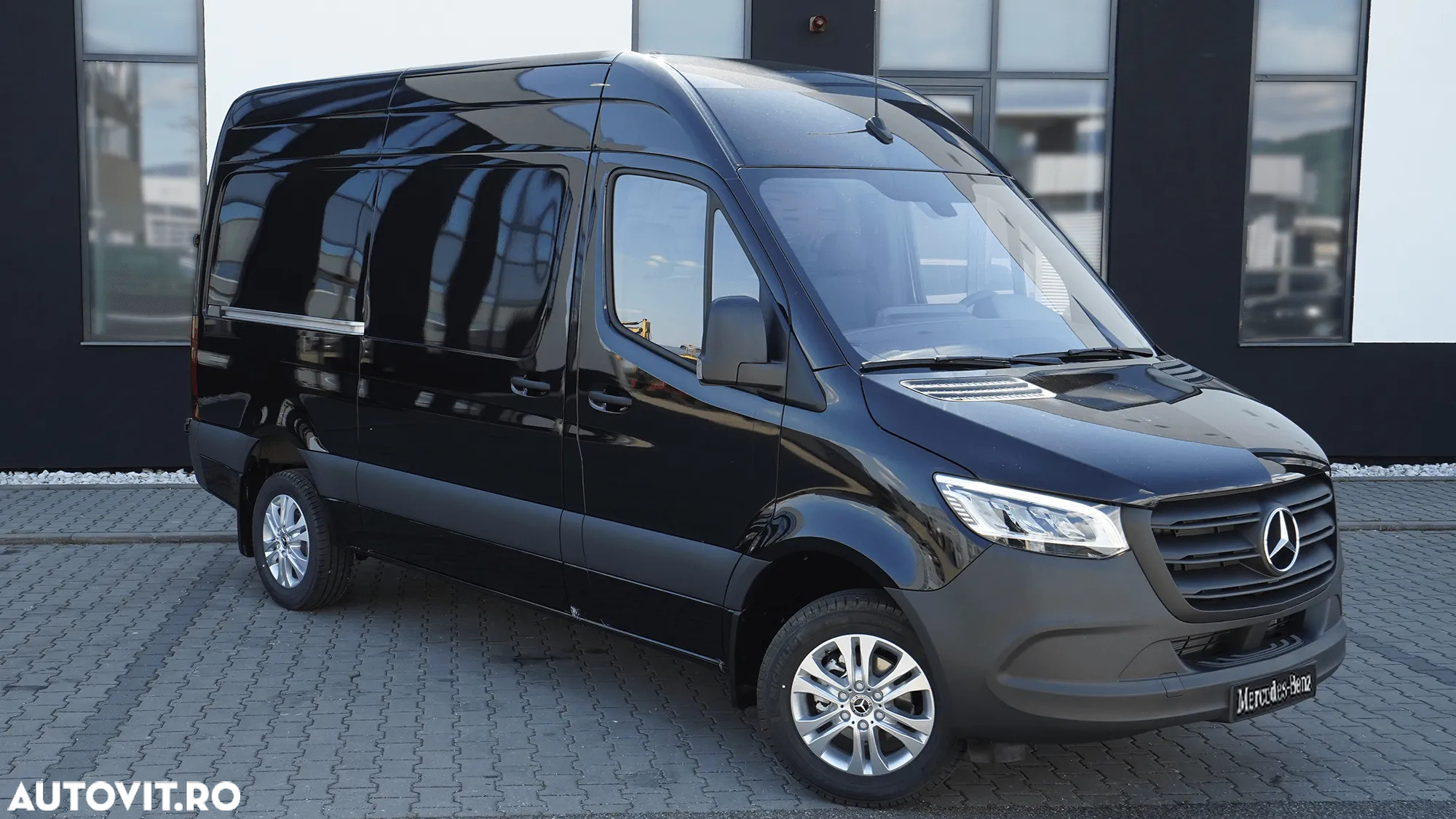 Mercedes-Benz SPRINTER 317 KA - 2