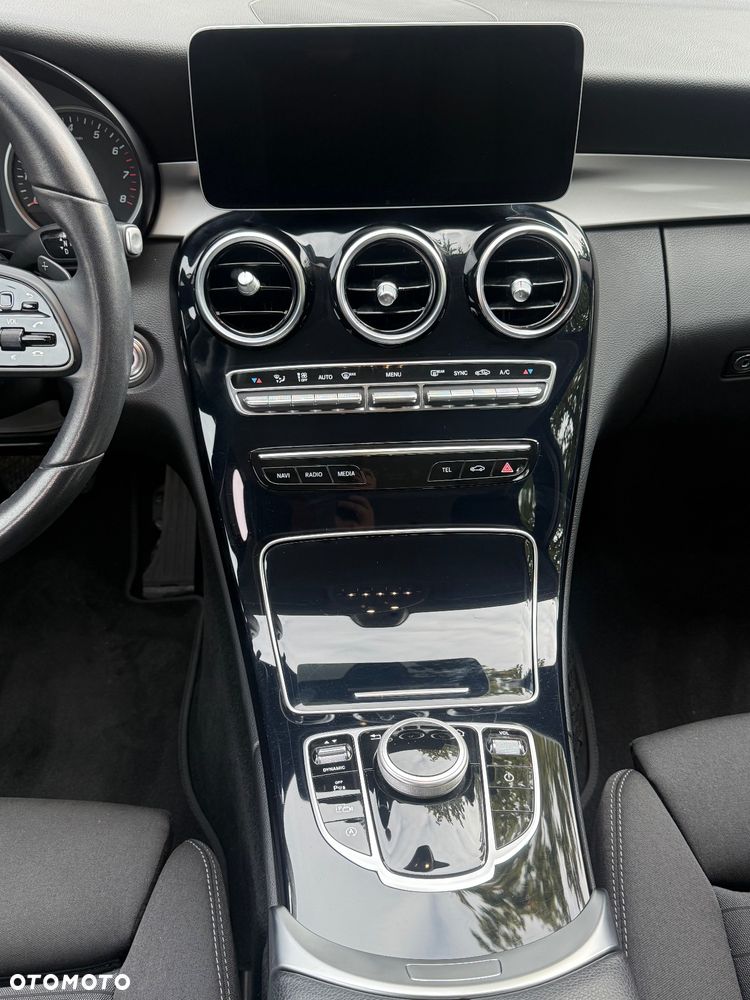 Mercedes-Benz Klasa C 160 9G-TRONIC - 15
