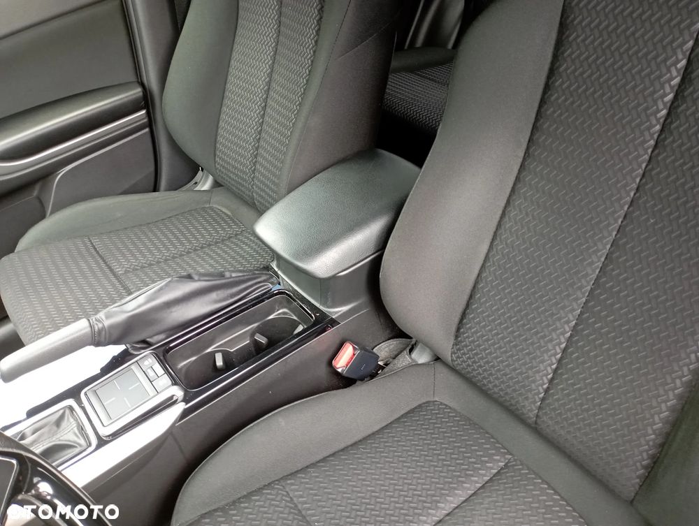 Mitsubishi Eclipse Cross 1.5 T Invite Plus CVT - 4