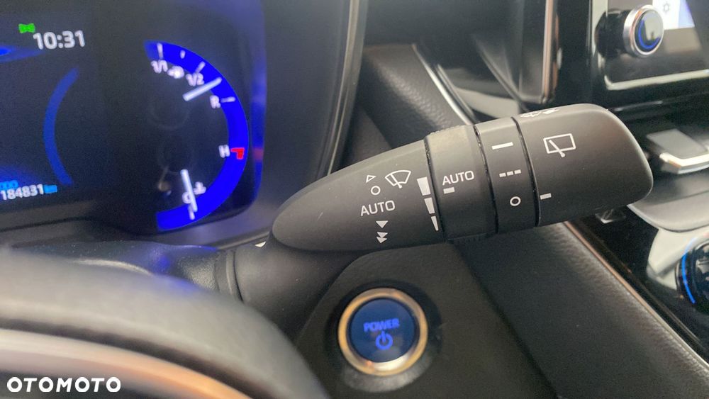 Toyota Corolla 1.8 Hybrid GPF Comfort - 23