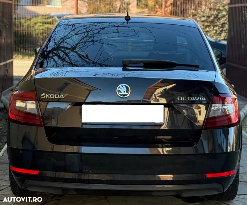 Skoda Octavia - 2