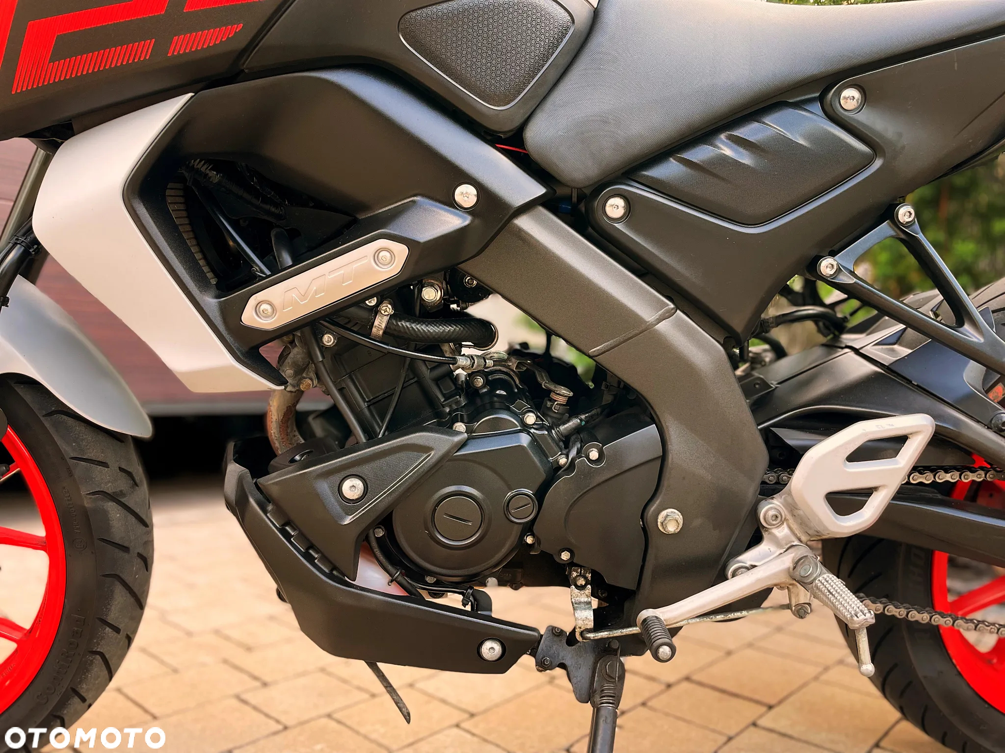 Yamaha MT - 9