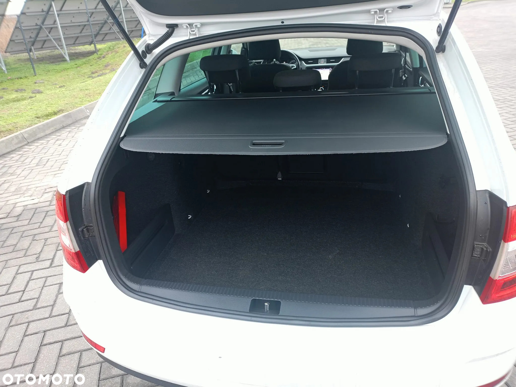Skoda Octavia 2.0 TDI (Green tec) 4x4 Ambition - 13