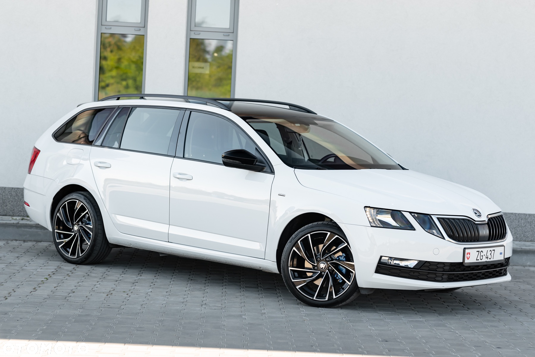 Skoda Octavia 2.0 TSI 4x4 Style DSG - 10