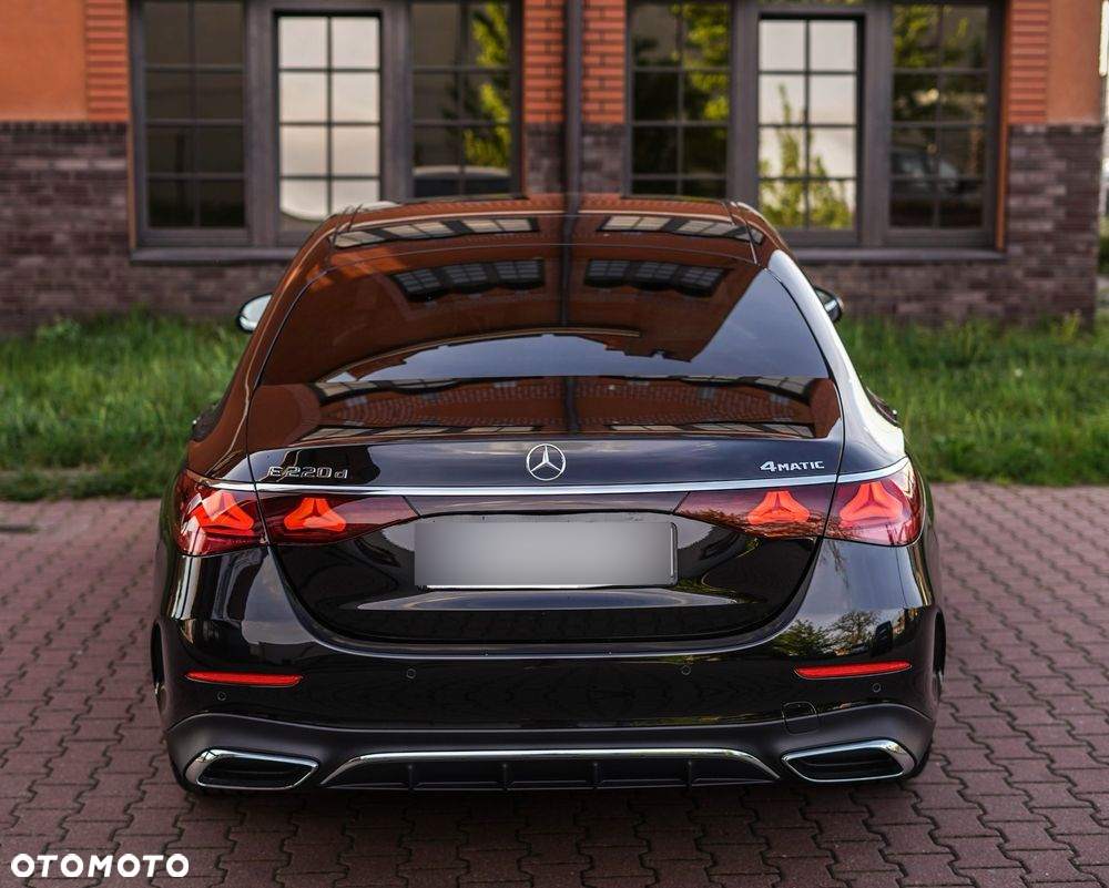 Mercedes-Benz Klasa E 220 d 4-Matic AMG - 10