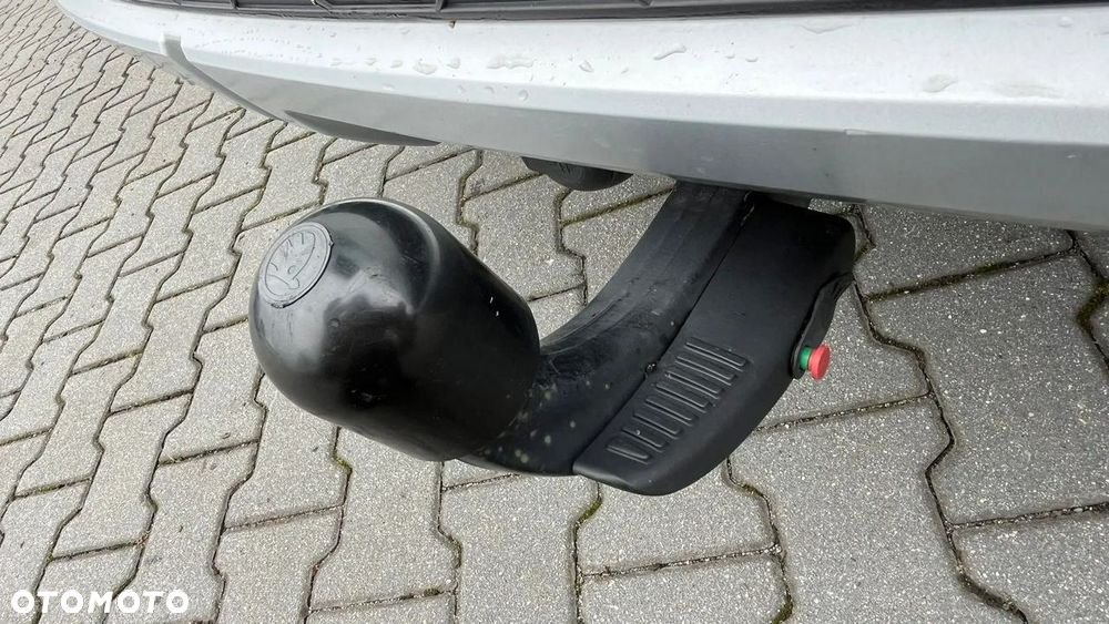 Skoda Octavia Scout 2.0 TDI 4x4 DSG - 14