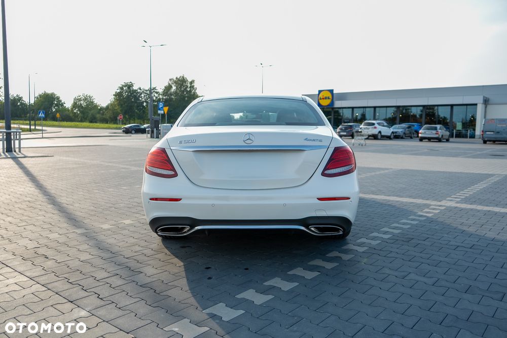 Mercedes-Benz Klasa E - 5