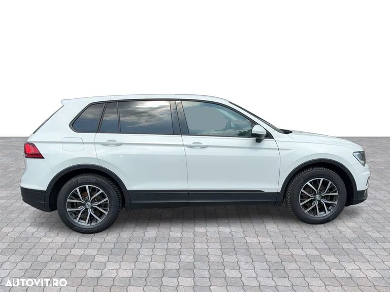 Volkswagen Tiguan - 8