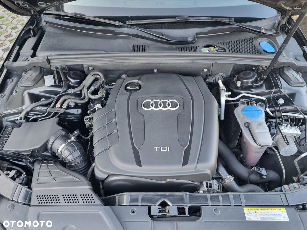 Audi A4 Avant 2.0 TDI DPF quattro S tronic Attraction - 31
