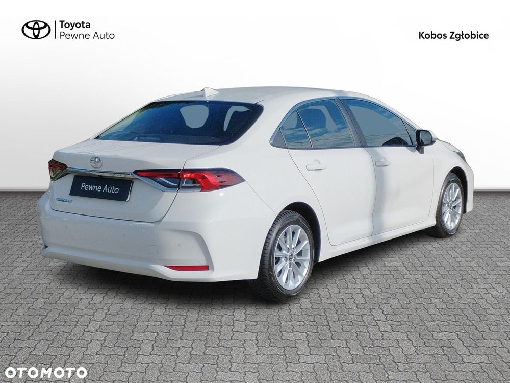 Toyota Corolla - 5