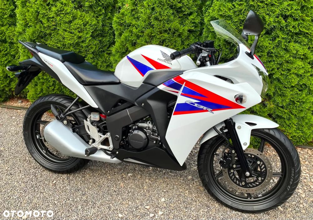 Honda CBR - 1