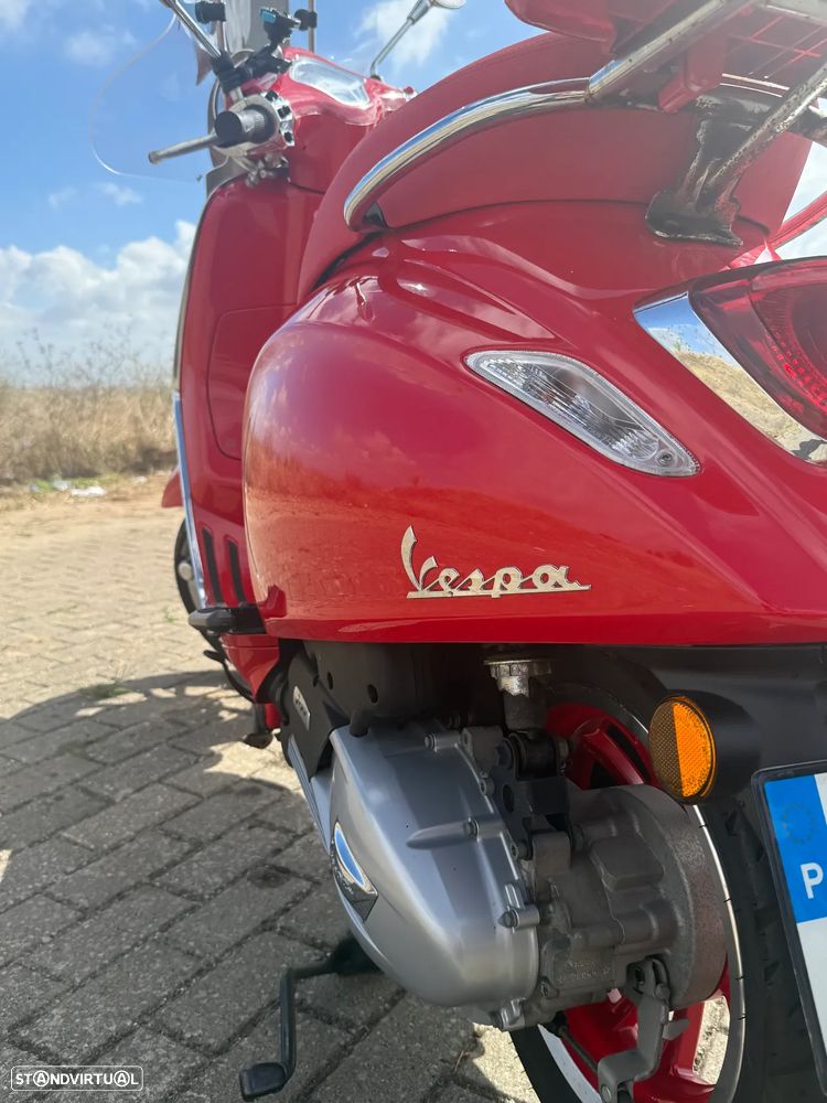 Vespa Primavera ABS Product Red - 6
