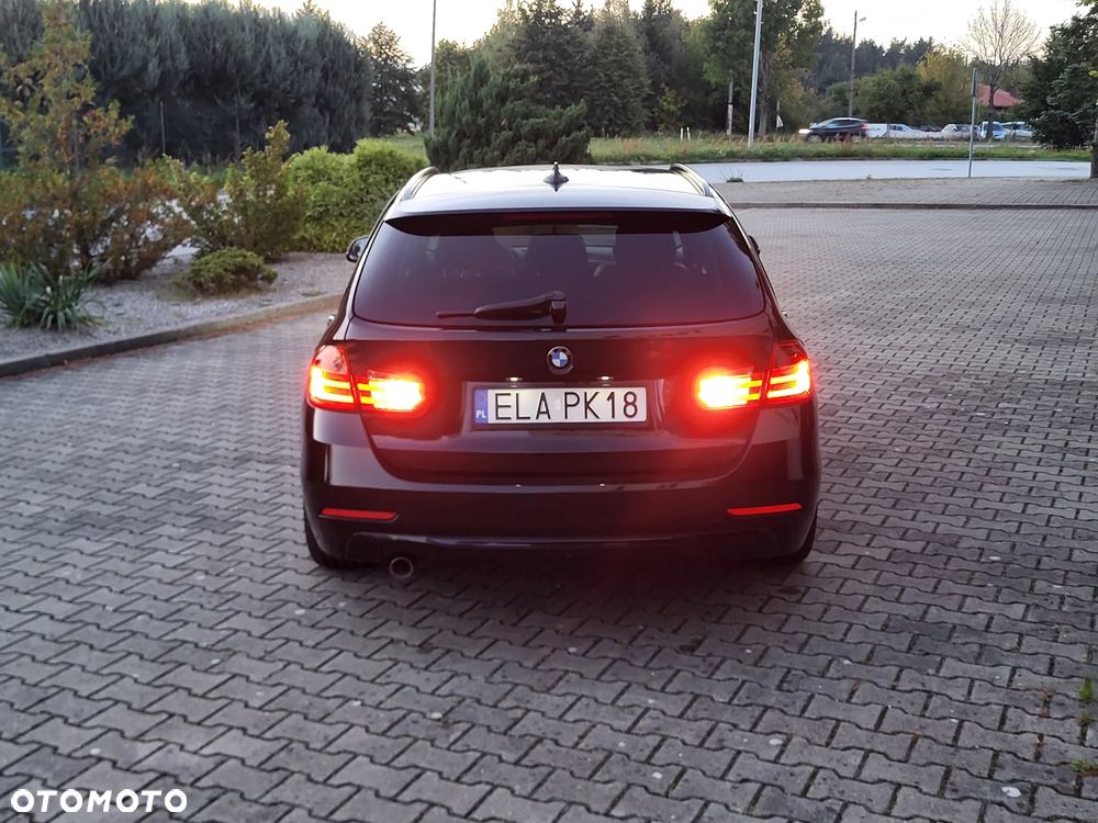 BMW Seria 3 318d - 4