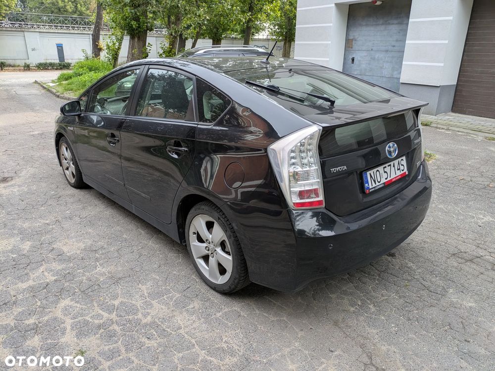 Toyota Prius 1.8 HSD Active - 3