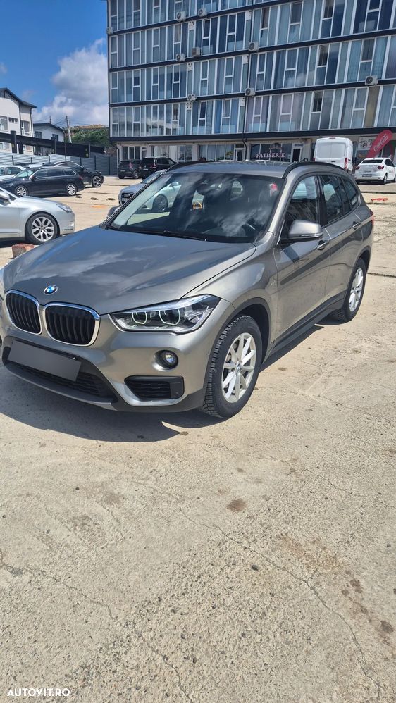 BMW X1 sDrive18i Advantage - 2