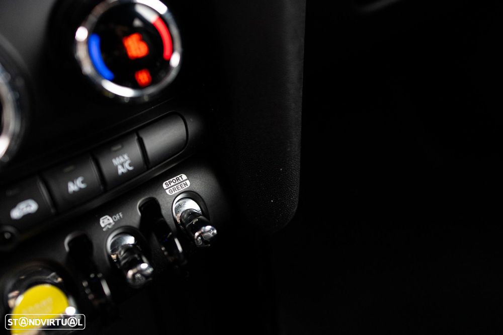 MINI 3 Portas Cooper SE Premium Yours - 27