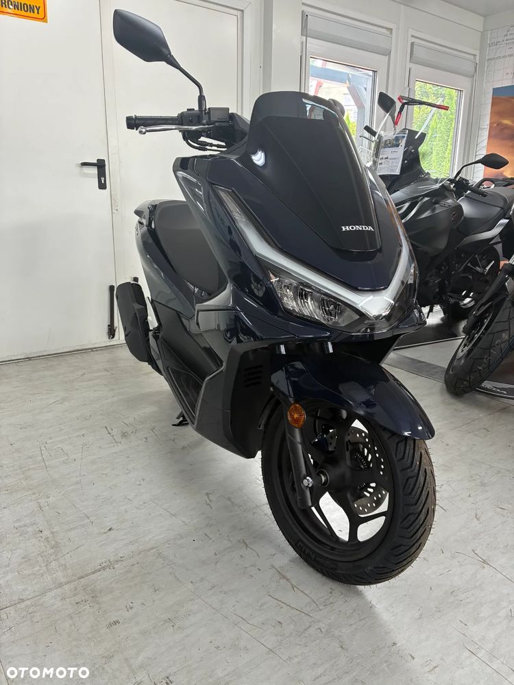 Honda PCX - 1