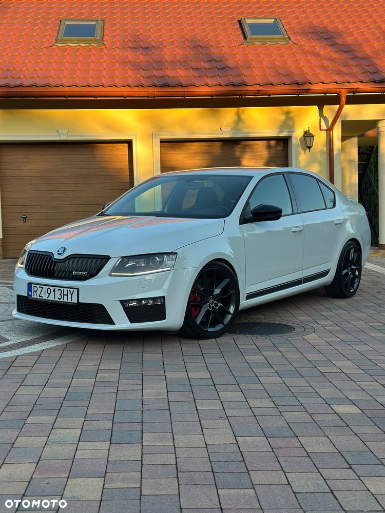 Skoda Octavia 2.0 TSI RS DSG - 3