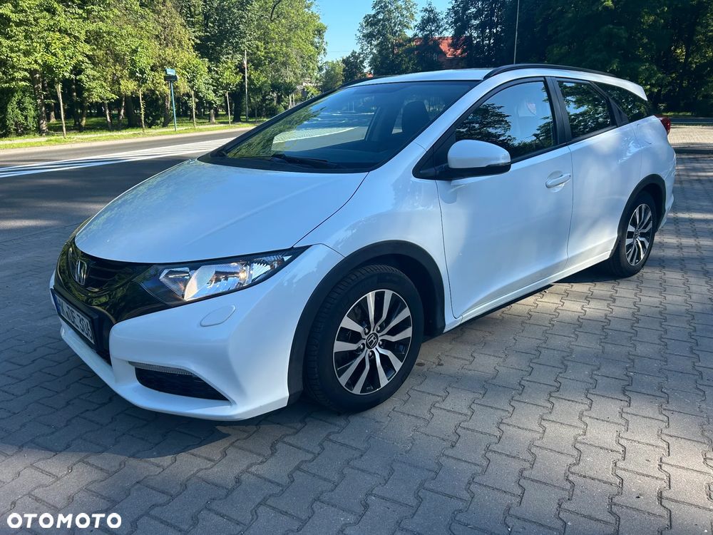 Honda Civic 1.6 i-DTEC Comfort Black Edition - 4