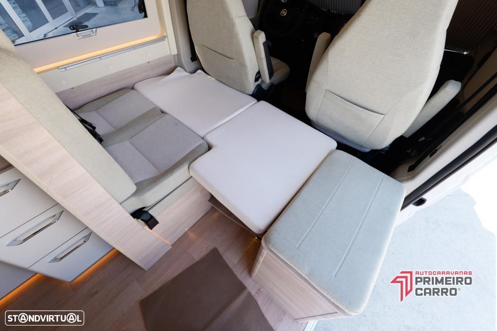 Rapido Van V62 cama francesa - 33