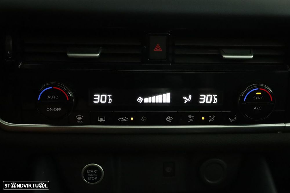 Nissan Qashqai 1.3 DIG-T Tekna - 12