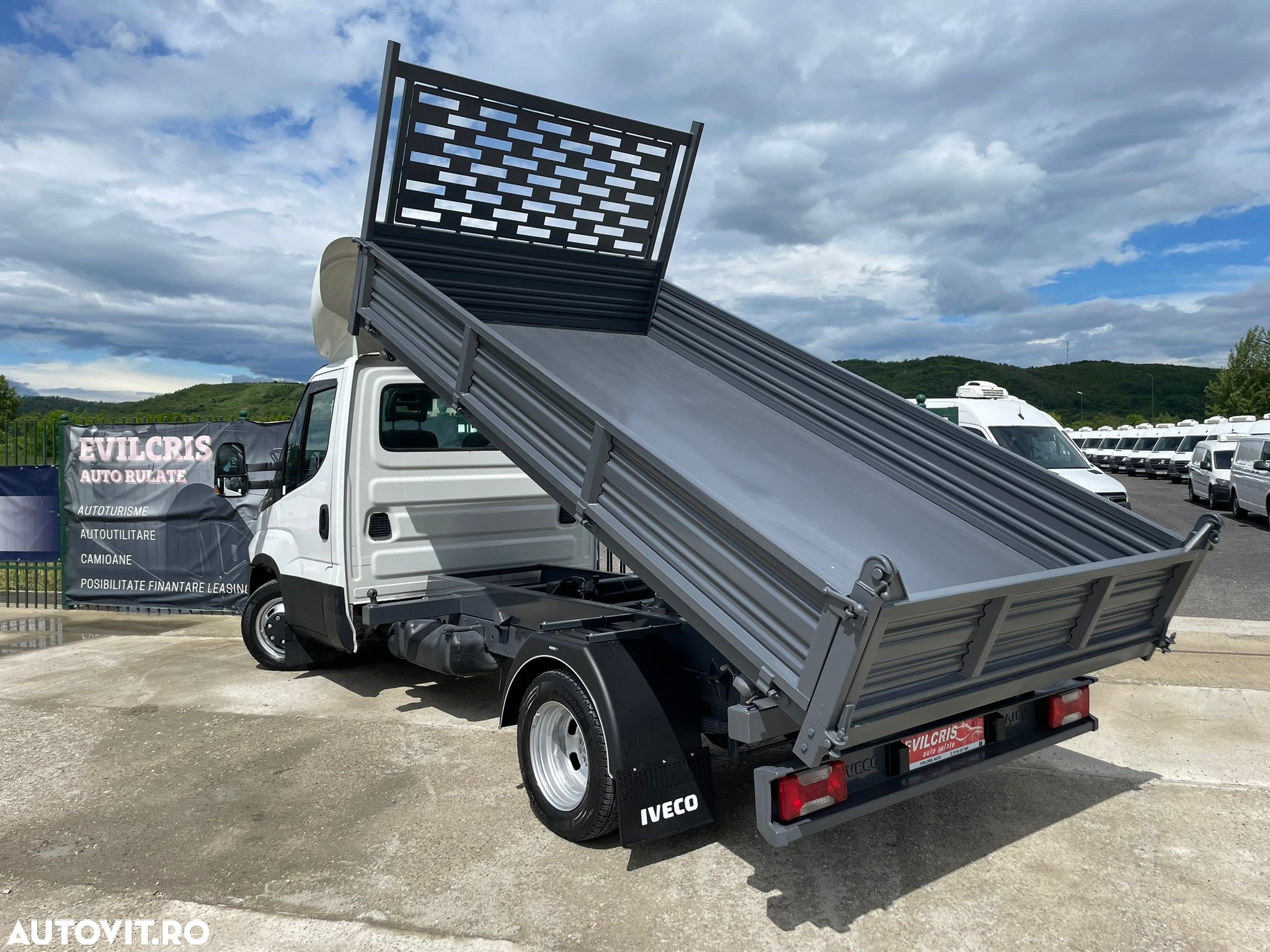 Iveco Daily 35C14 BASCULABIL AXA DUBLA SPATE - 2