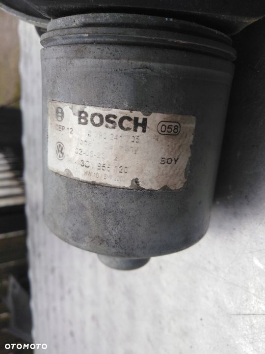 Mechanizm z Silniczkiem Wycieraczek Phaeton 3D1 EU - 7