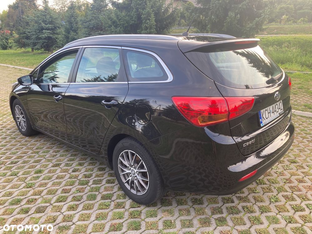 Kia Ceed - 7