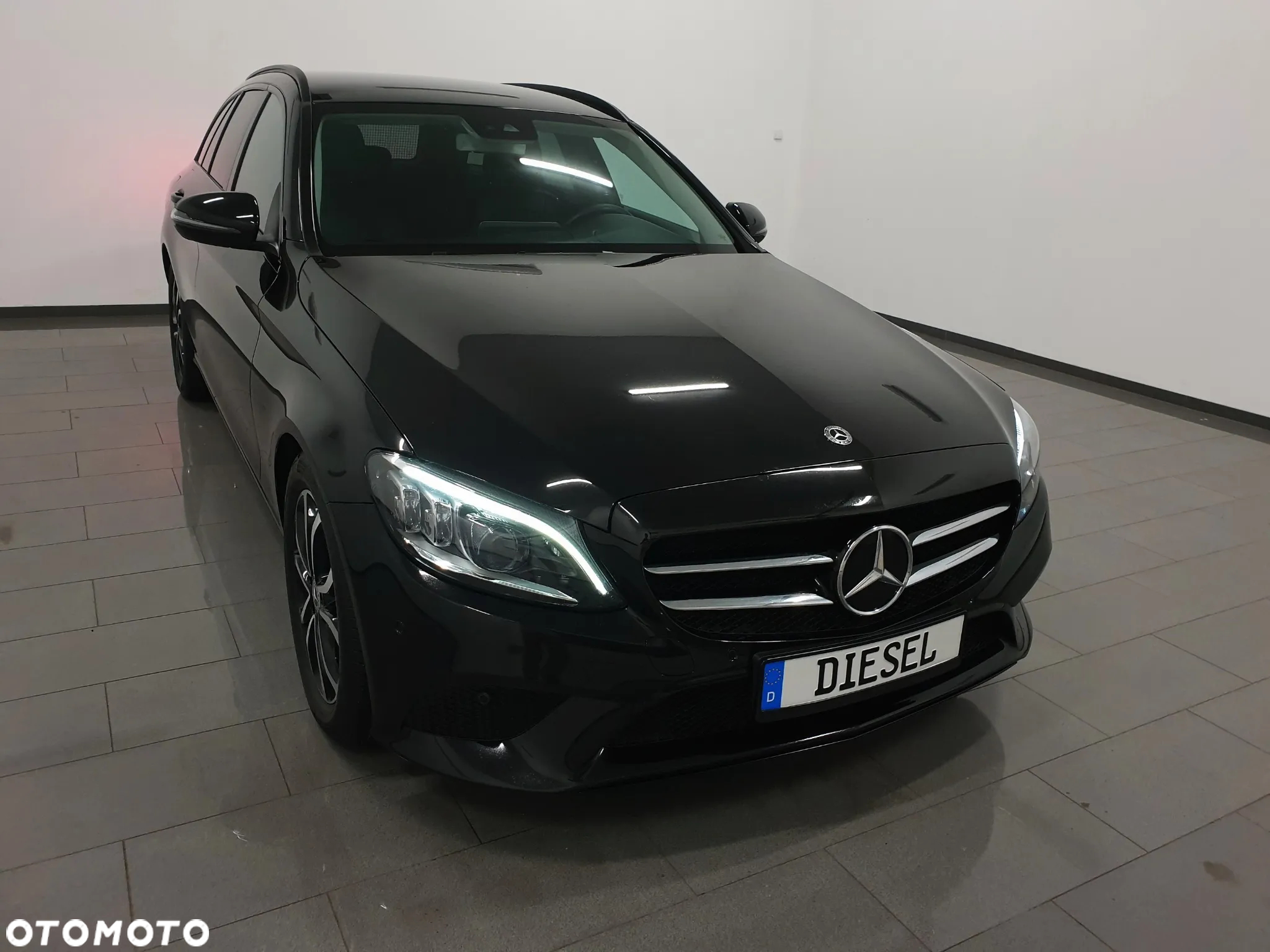 Mercedes-Benz Klasa C 220 d T 9G-TRONIC Avantgarde - 35