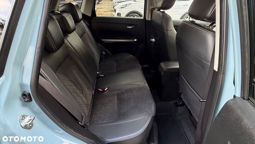 Suzuki Vitara 1.4 Boosterjet Premium 4WD - 35