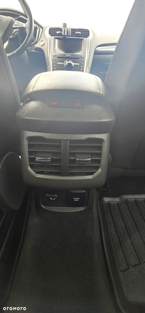 Ford Mondeo 2.0 TDCi Start-Stopp Titanium - 22